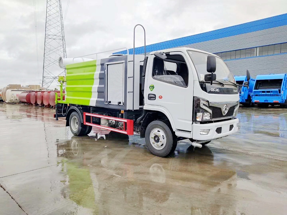 國六東風小多利卡藍牌霧炮車