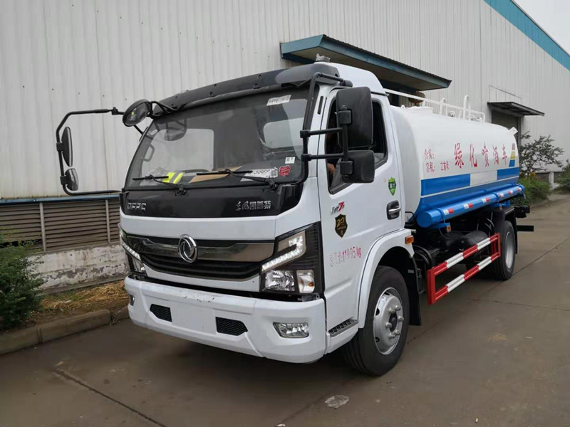 國(guó)六東風(fēng)凱普特8噸灑水車廠家報(bào)價(jià)