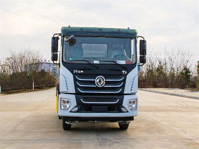 國六東風(fēng)華神T5 15方灑水車_灑水車廠家