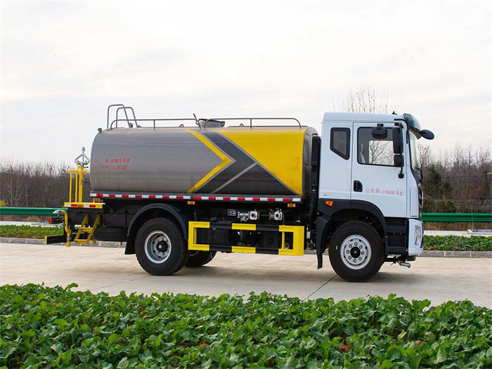 國六東風(fēng)華神T5 15方灑水車_灑水車廠家
