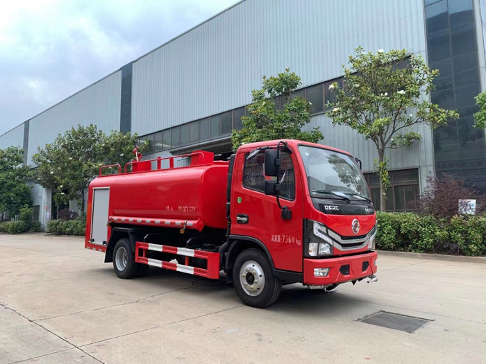 國六東風(fēng)小多利卡5噸消防灑水車_5噸消防灑水車價格_5方消防灑水車_程力專用汽車